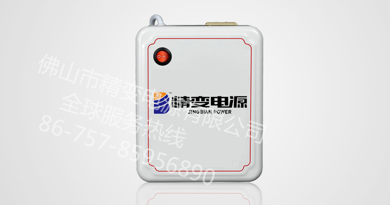 电压转换器